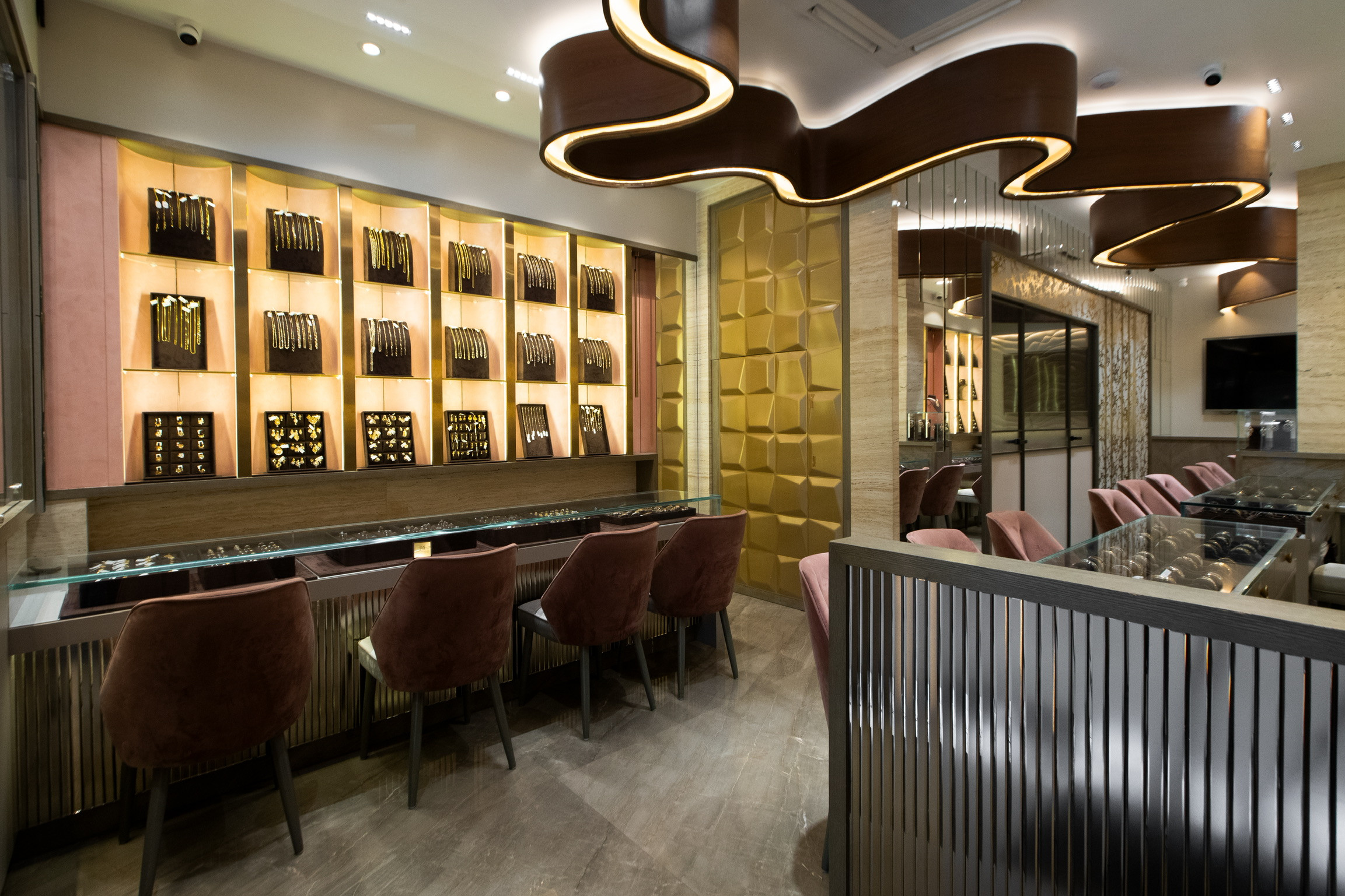 Gold Price in India: What Affects Gold Rates and When Is the Best Time to Buy?