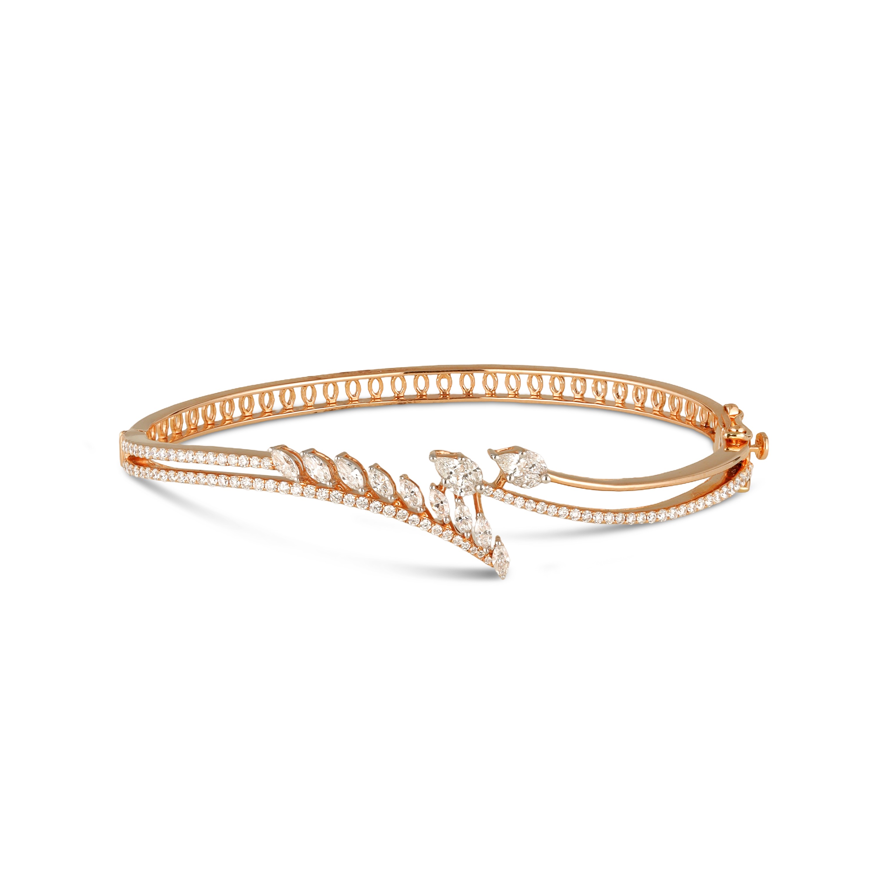 18KT DIAMOND BRACELET