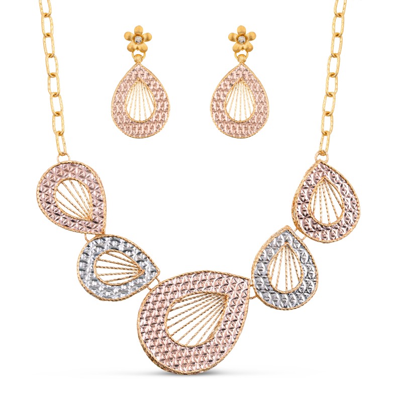 THE ITALIAN WITH BEATIFUL INDO WESTERN LOOK NEACKLECE SET