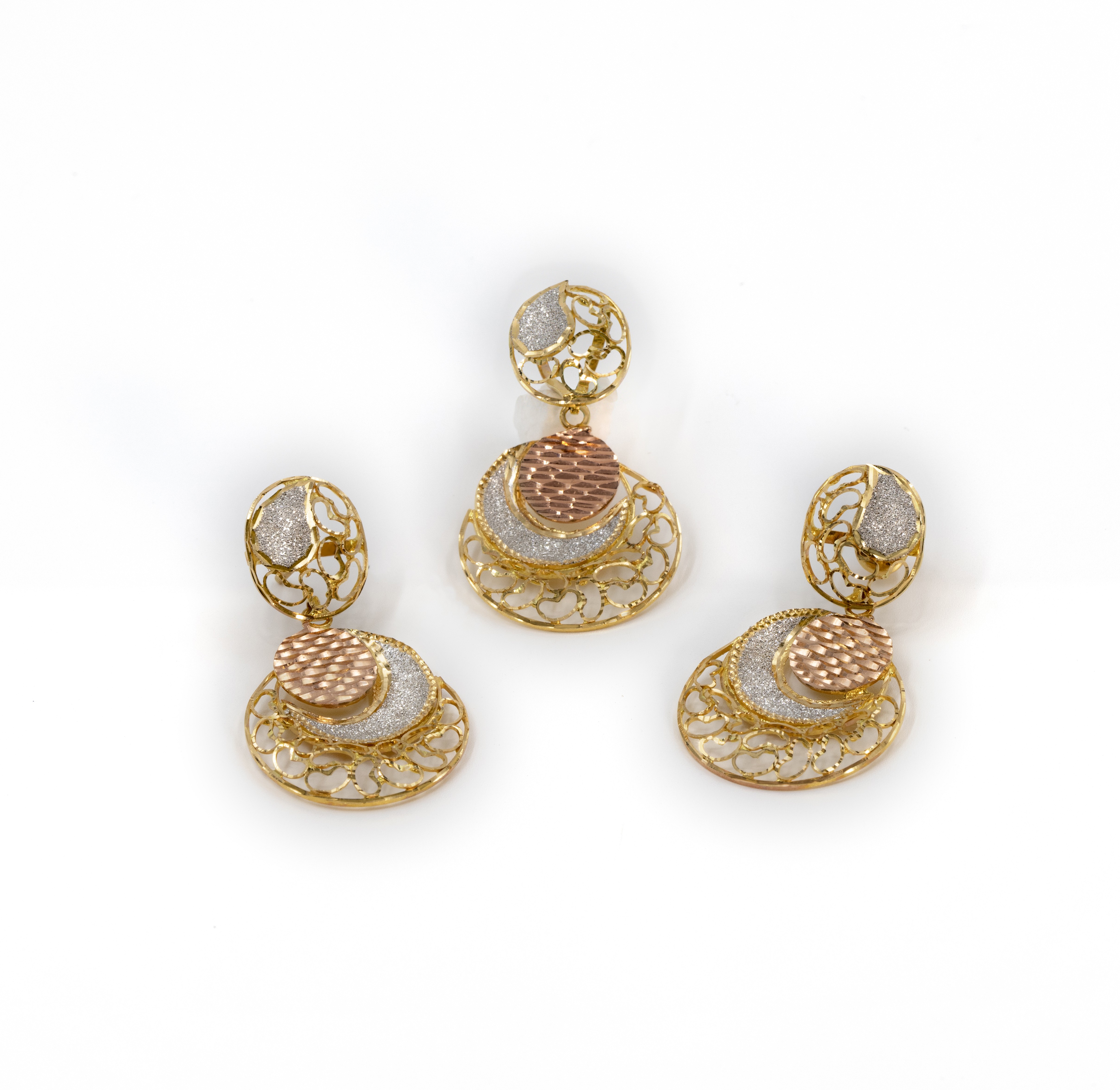22KT GOLD PENDANT SET
